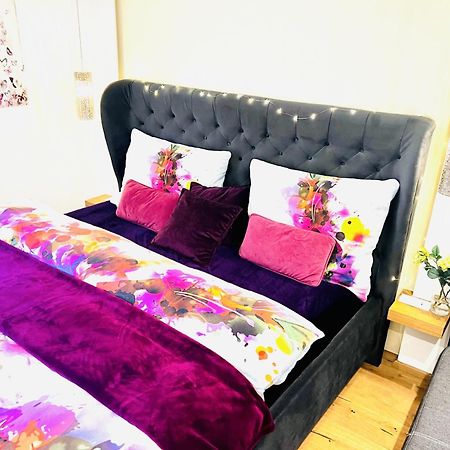 Natal Gian Apartment อิสชเกิล ภายนอก รูปภาพ